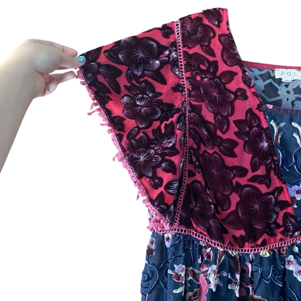 POL Floral Velvet Top Medium Ruffle Short Sleeve Blouse - Picture 6 of 11